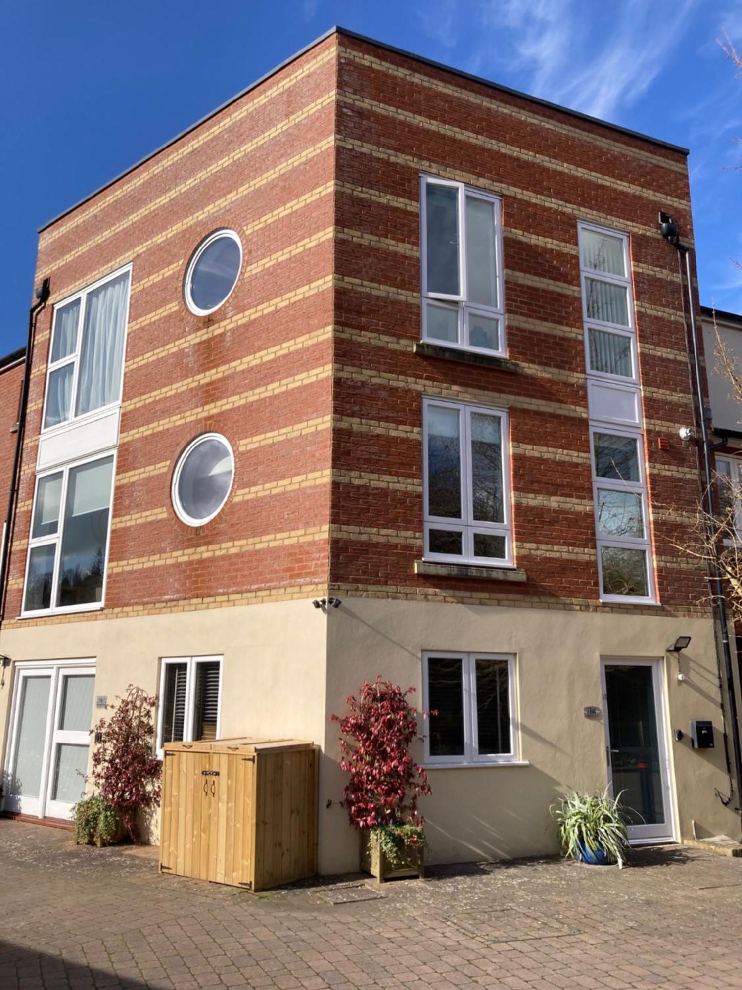 Streamside Apartments Yeovil Luaran gambar